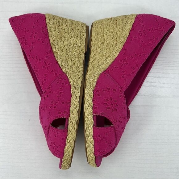 CHAPS Dakoda eyelet wedge peep toe shoes size 7 - Picture 2 of 5